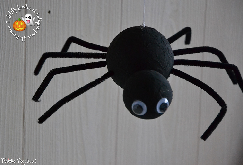 les araignées, Quatre idées déco faciles et ludiques pour Halloween